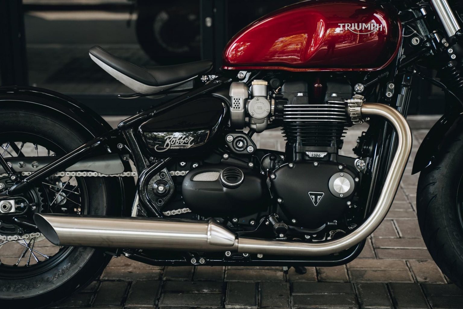 triumph bobber 1200cc