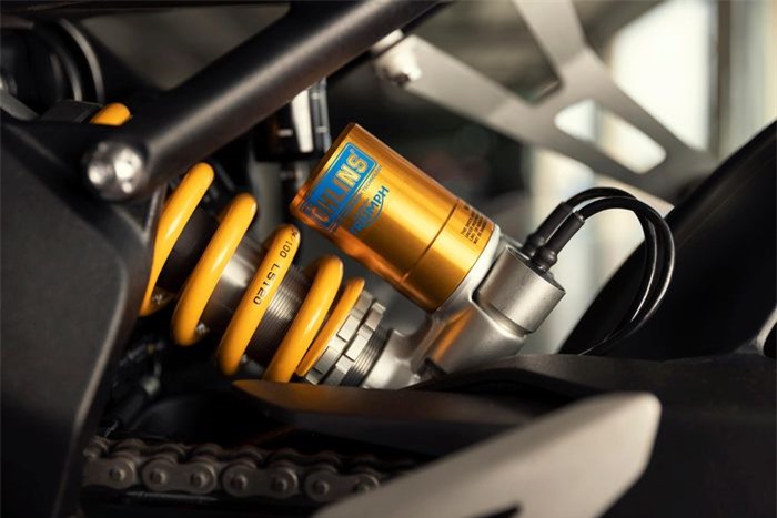 Ngam Triumph Speed Triple 1200 Rr Cong Suat 177 Ma Luc Gia 20950 Usd 5